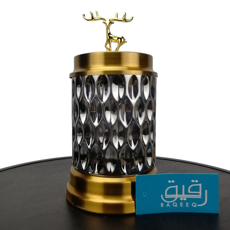 Deer Themed Classical Vase - Raqeeq